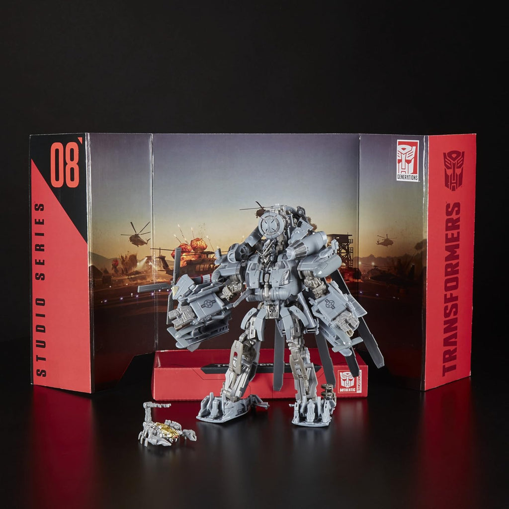 [BACK ORDER] Transformers Studio Series Blackout